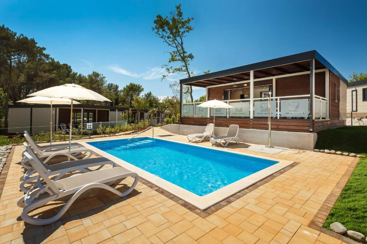 Premium Camping Homes Santa Marina, Lanterna Tar-Vabriga المظهر الخارجي الصورة
